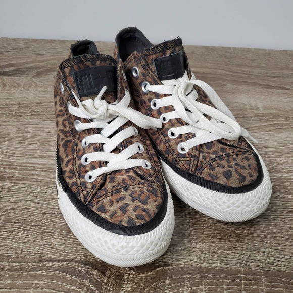 Converse Shoes - CONVERSE Chuck Taylor All Star Zipper Low Top Leopard Print Sneakers Sz 7